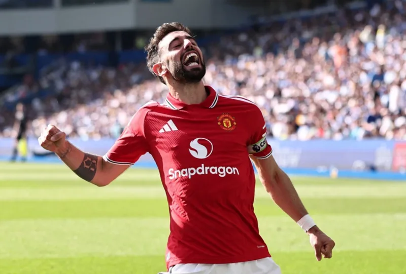 Thủ lĩnh Bruno Fernandes luôn biết cách tối ưu hóa độ hiểm hóc trong các tình huống bóng chết.